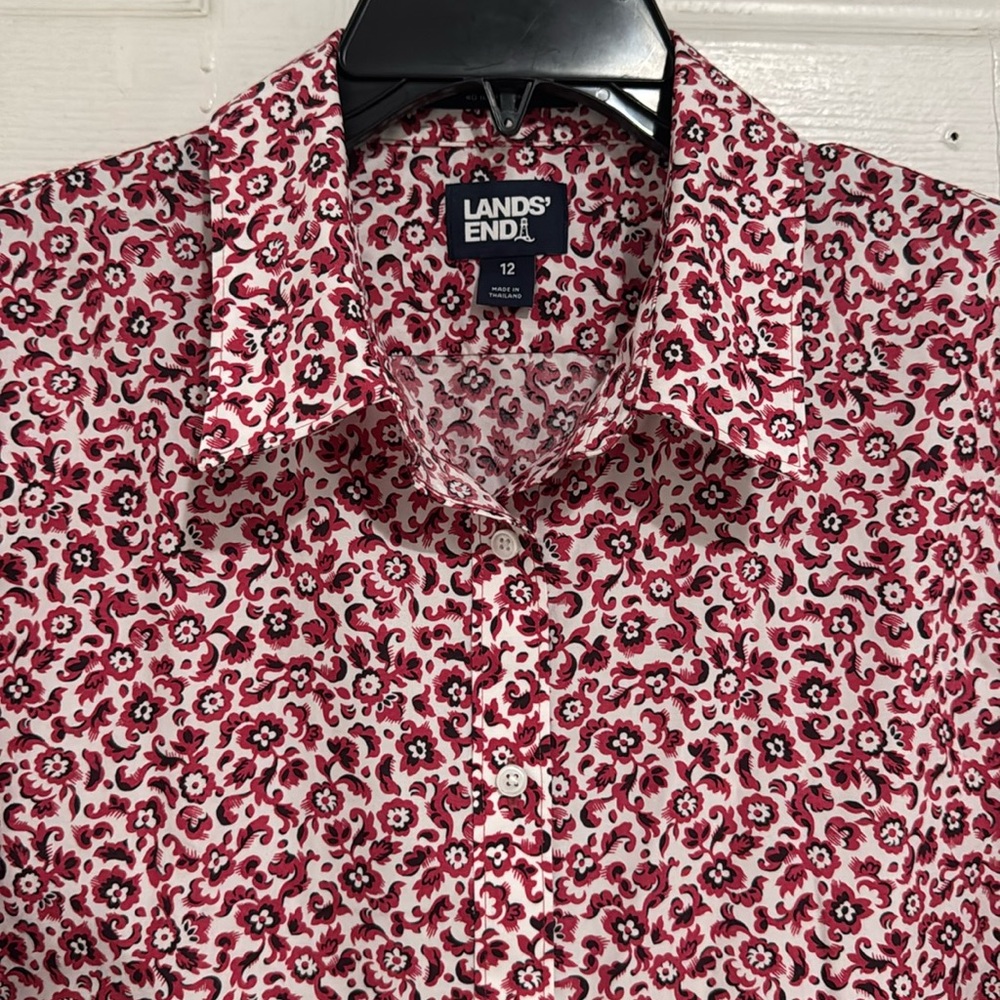 Lands End Brand New 100% cotton button down shirt Long sleeve For Women Size 12